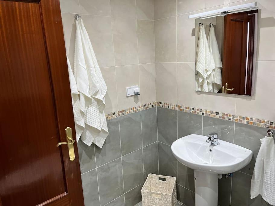 Piso Acogedor Y Centrico Santoña Exterior foto
