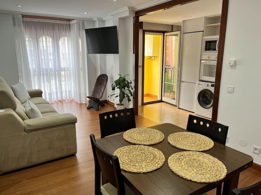 Piso Acogedor Y Centrico Santoña Exterior foto